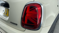 MINI Hatchback 1.5 Cooper Classic II 5dr Petrol Hatchback